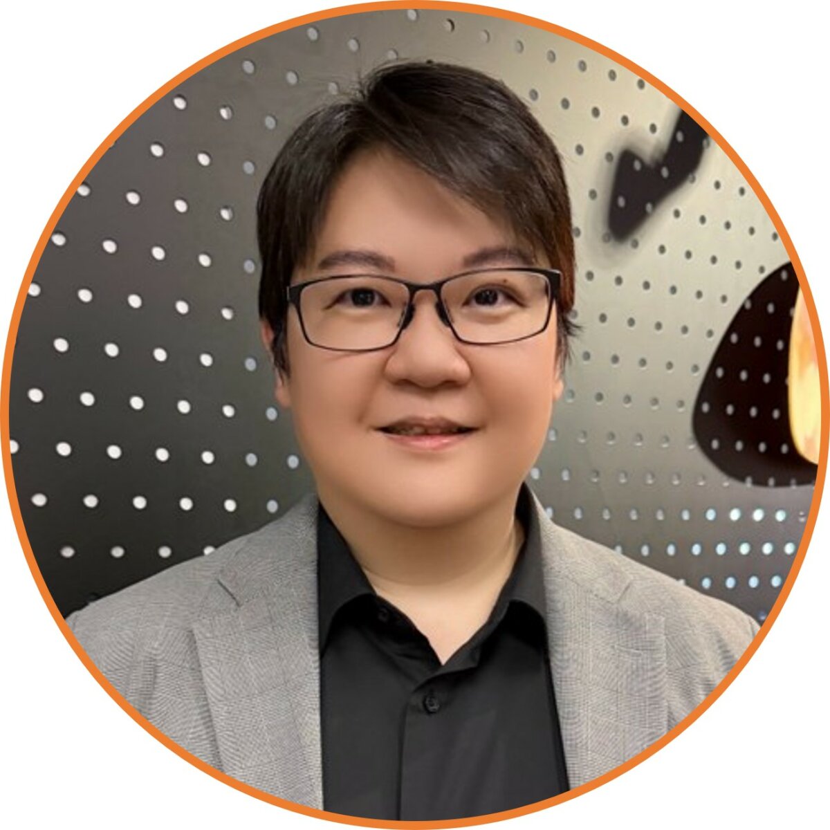 衛福部長照司簡任技正白姍綺