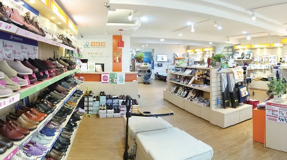 樂齡網提供各種生活產品，期待中、高端銀髮消費者帶動市場，讓大眾知道銀髮生活可以是便利且愉快的。