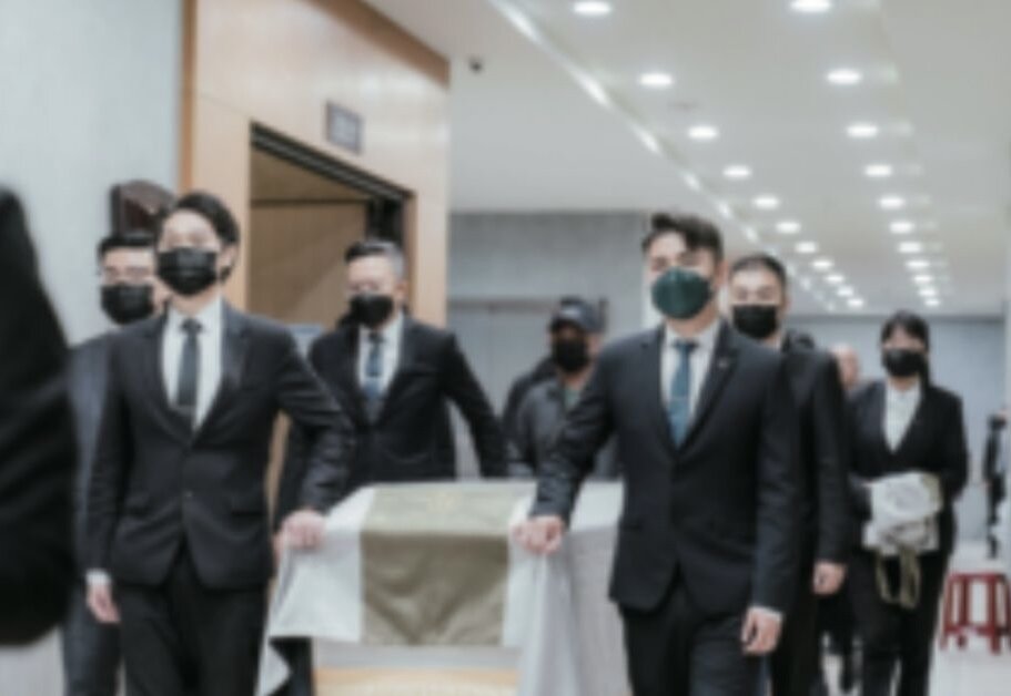 告別人生，需要更完整的安寧善終支持網。(圖片來源/單程旅行社)