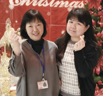 基隆博愛仁愛之家社工組組長黃素芳 （左）、副組長劉家彣（右）。