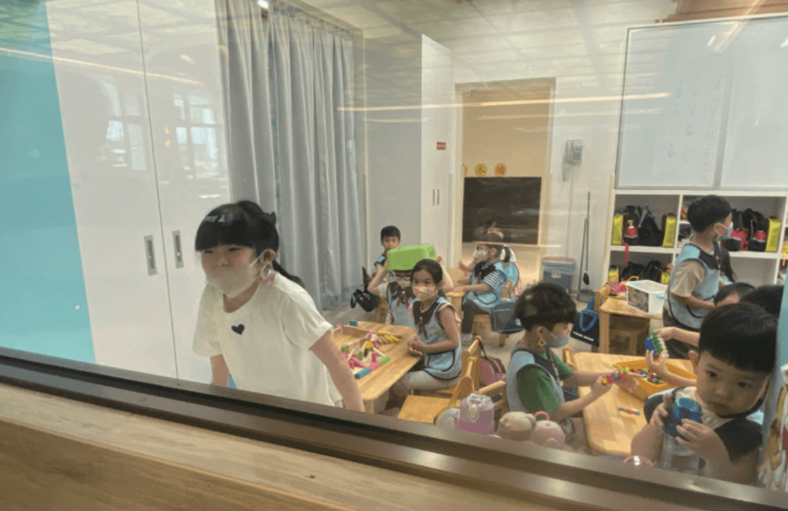 養老首創在機構內設立幼稚園。(圖片來源／王雪玲)