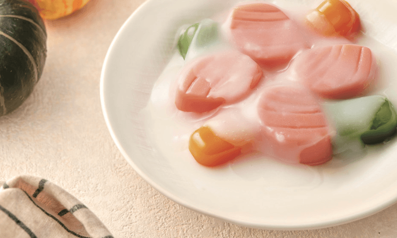 聯夏食品的奶香鮭魚風味軟心肉排餐。（圖片來源／聯夏食品）