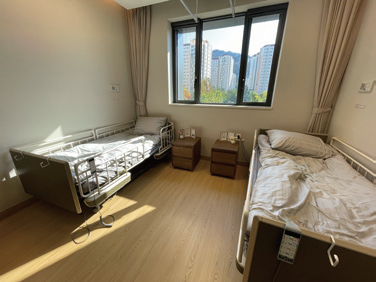 KB Golden Life Care Eunpyeong Village的雙人房。（圖片來源/侒可傳媒）
