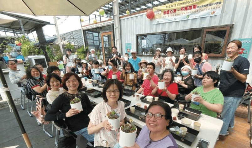 全台日照中心遍地開花，7年成長超過4倍。(圖片來源/左鄰秀家人照顧咖啡館)