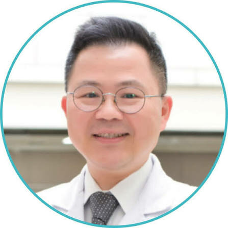萬芳醫院高齡醫學科主任、萬芳醫院健康管理中心主任、萬芳醫院預防醫學暨社區醫學部主任、臺北醫學大學醫學系副教授林英欽