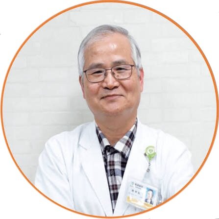竹山秀傳醫院前院長謝輝龍