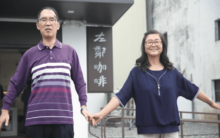 秀家人秉持提供全人、全家、全方位社區支持服務的信念，對個案有著家人般情感，團隊用心策劃協助圓夢。（圖片來源／左鄰秀家人照顧咖啡館）