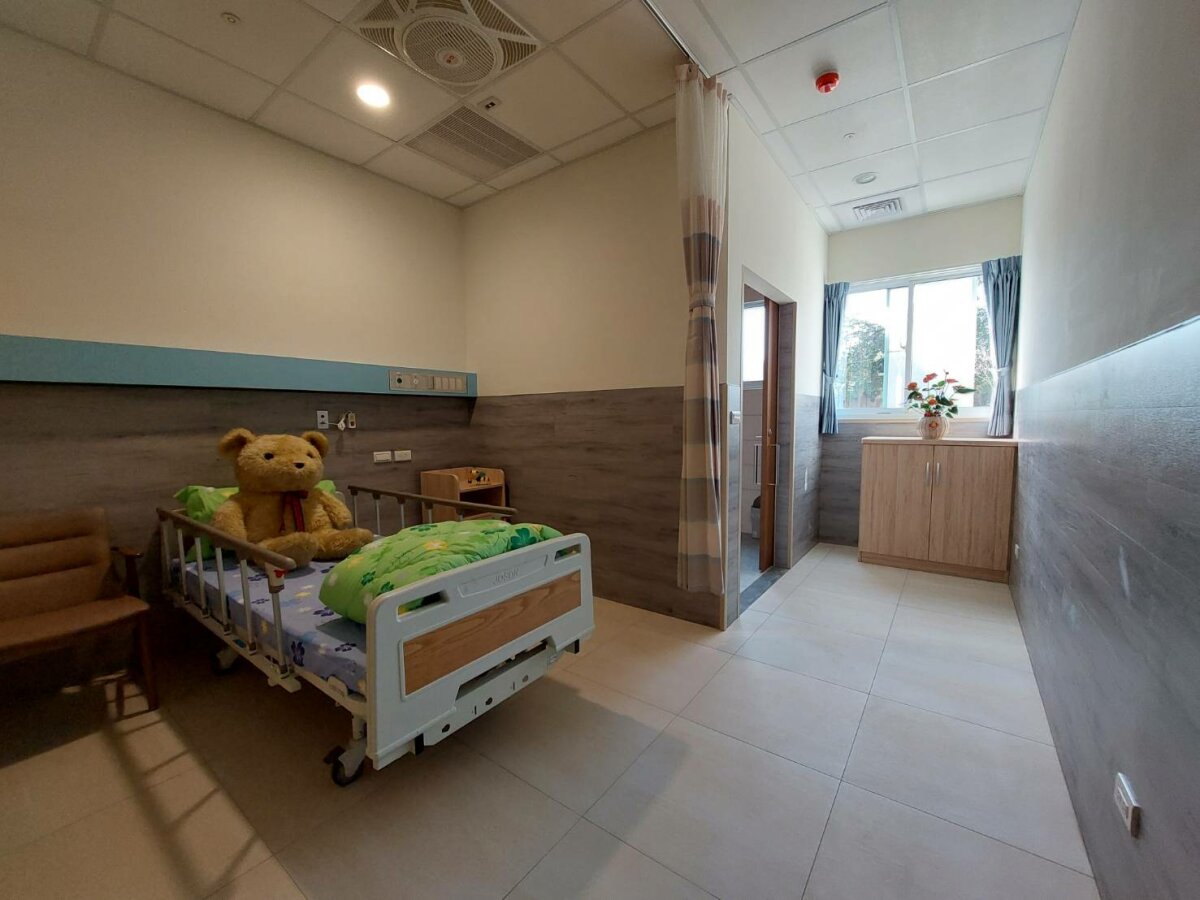 房間規劃以單人房、雙人房為主，旨在提供寬敞舒適的活動空間。(圖片來源/吾老莊住宿長照機構)