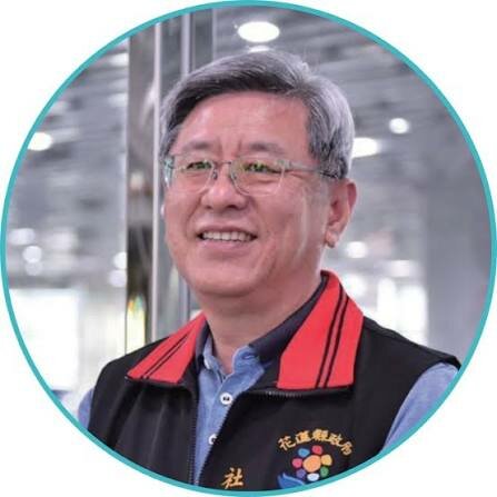 花蓮縣政府社會處處長陳加富