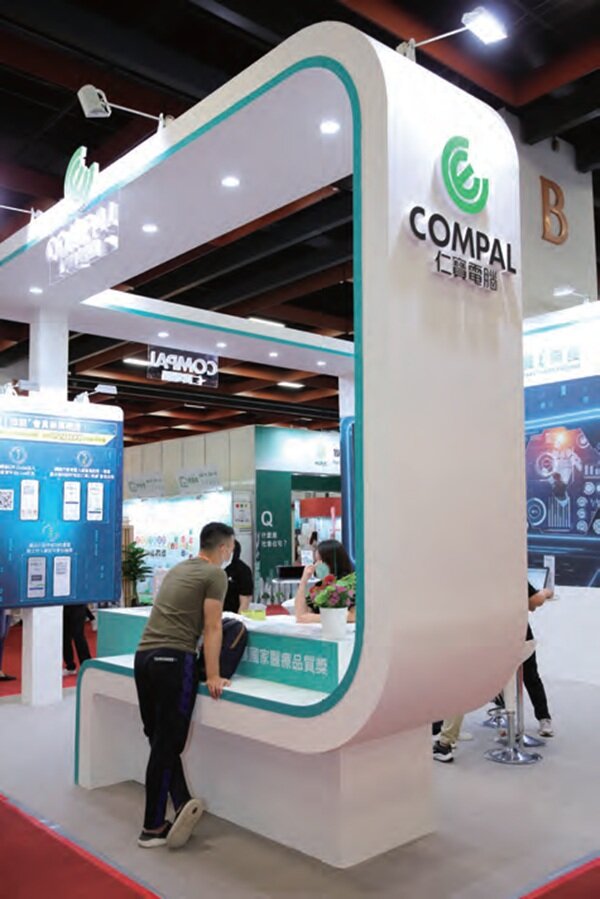 仁寶i照護主要根據實際場域與需求，協助機構轉型與介接，提供客製化量身最佳解決方案。（攝影／盧春宇）