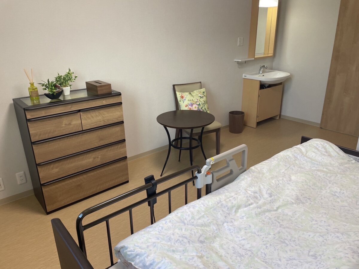 手鞠集團的機構注重內部設計，臥室具居家感。(圖片來源/橋本昌子)