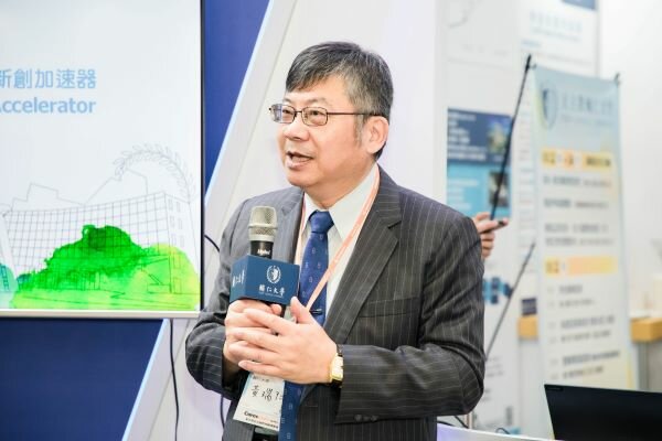 輔大醫院院長黃瑞仁