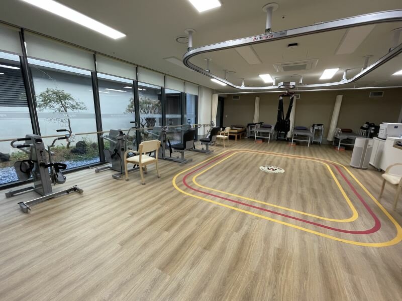 復健復能是許多亞洲國家都越來越重視的面向，圖為韓國KB Golden Life Care 的運動與復健空間。（攝影/戴淨妍）
