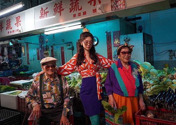 活到老、潮到老　伊甸攜失智爺嬤挑戰時尚街拍 翻轉老的印象