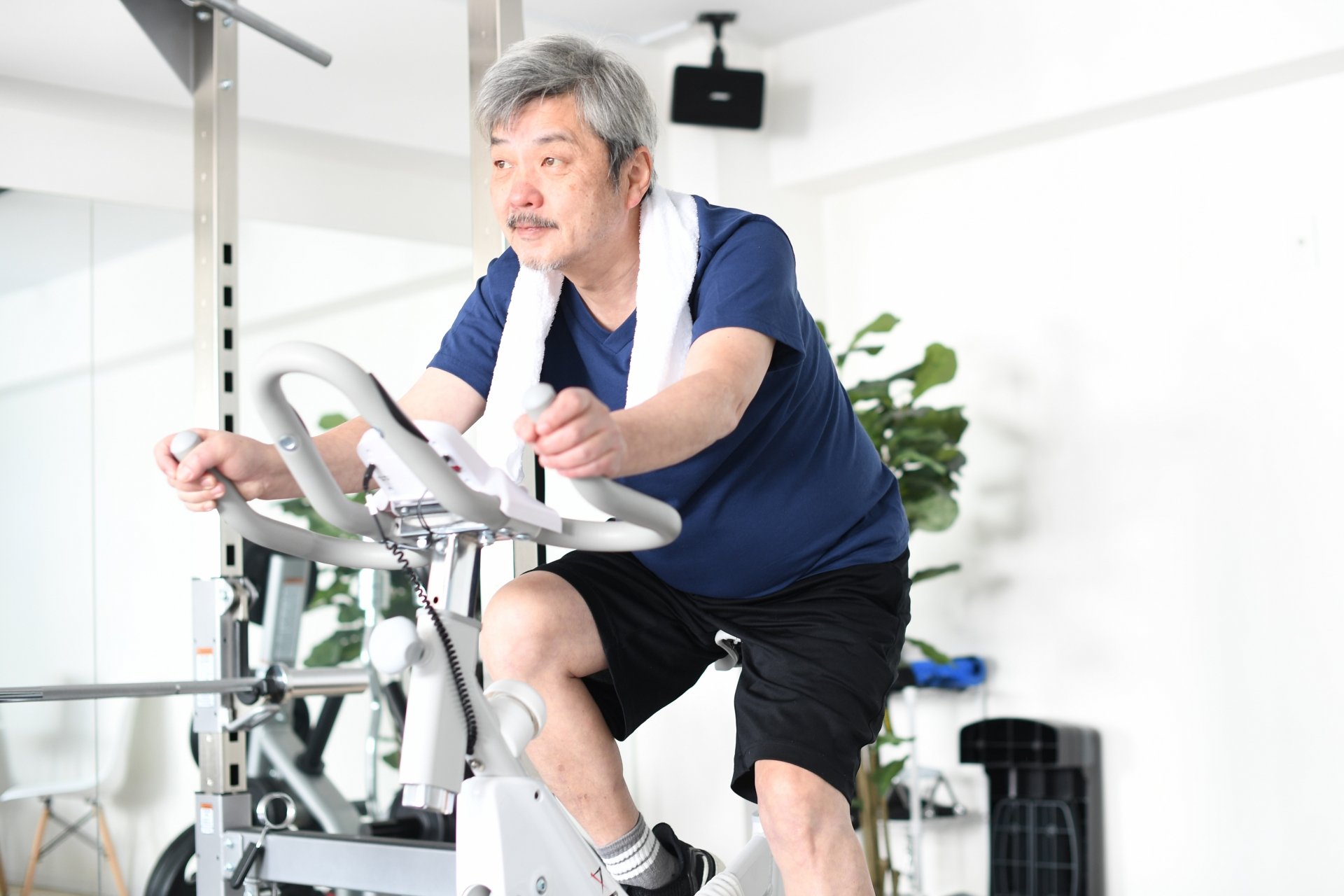 全台動起來！2025 年將設置 288 處銀髮健身俱樂部