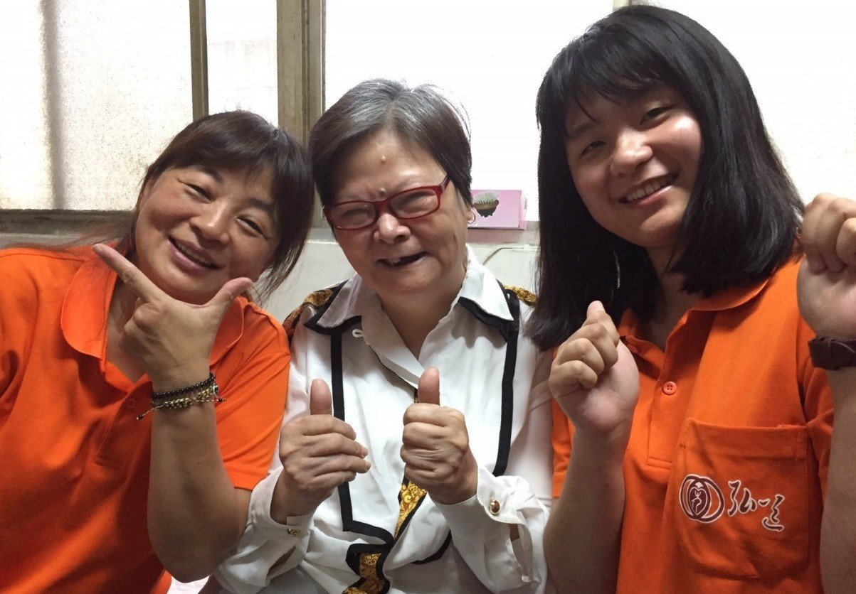 「天使居服員」協助糖尿病患走出家門