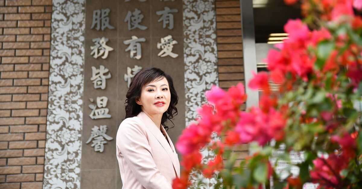 【封面人物】小護師的大夢－女力前行 周矢綾創意經營長照事業