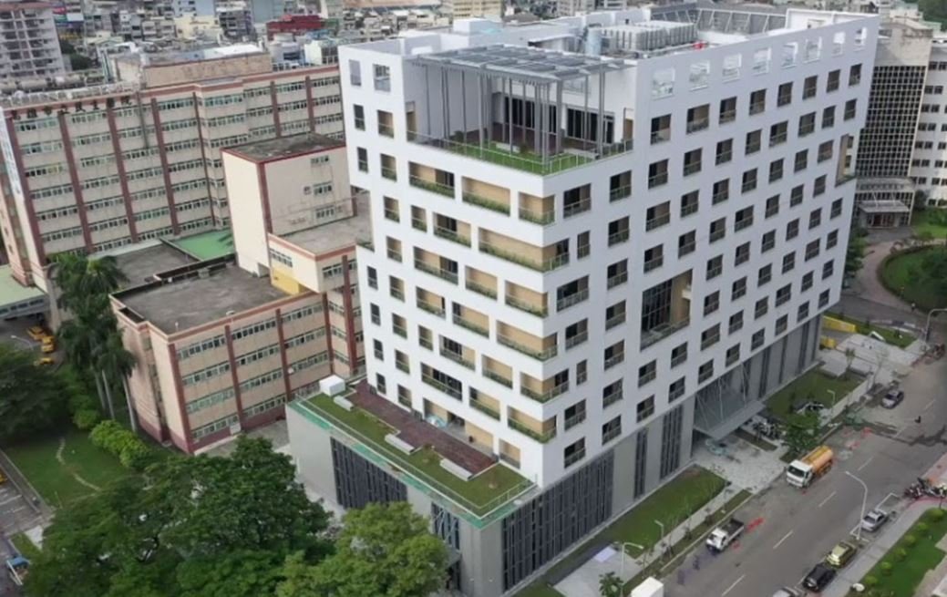 出院無縫接軌長照 - 創新照顧雜誌