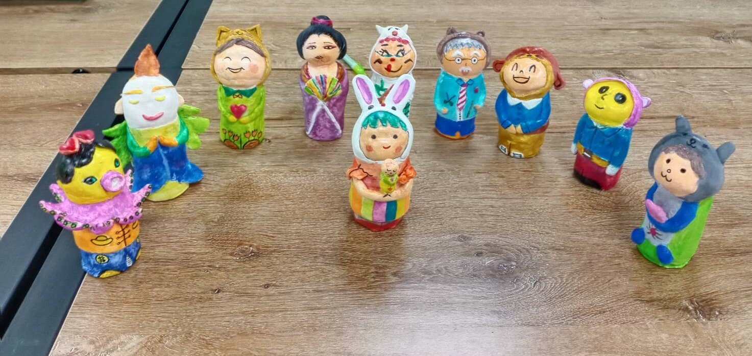 【康思云專欄】透過玩偶看見彼此：藝術輔療如何化解照顧壓力與誤解？