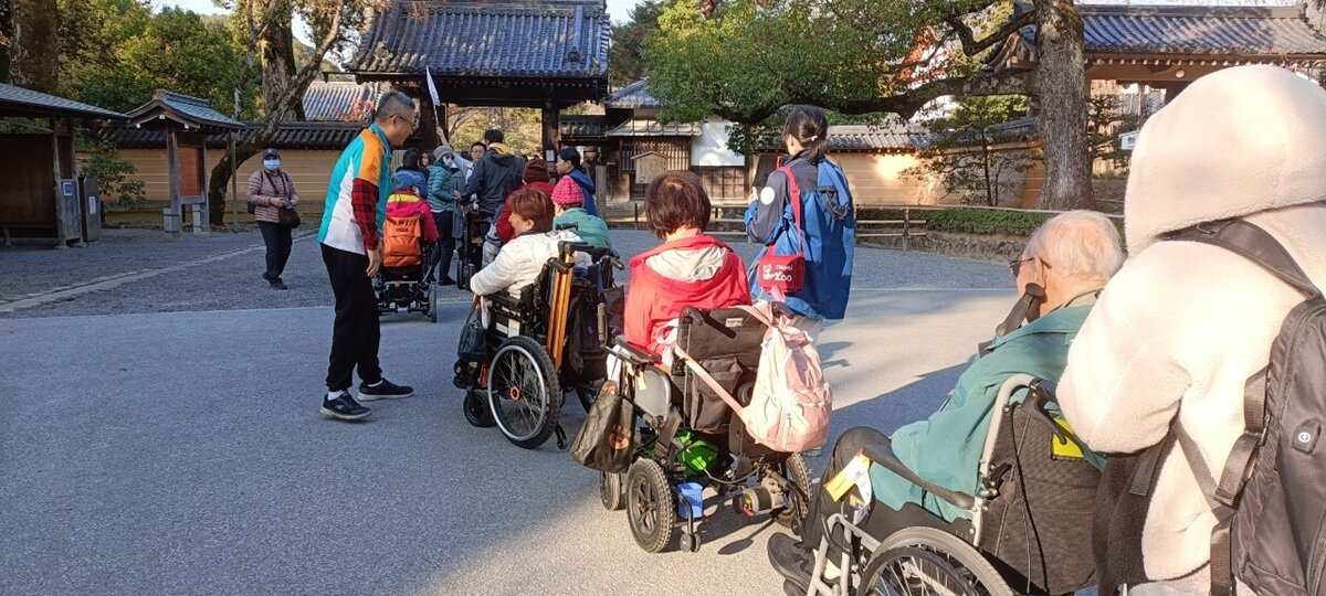 銀髮行動新經濟：從接送到旅遊　多扶開創全方位行動服務