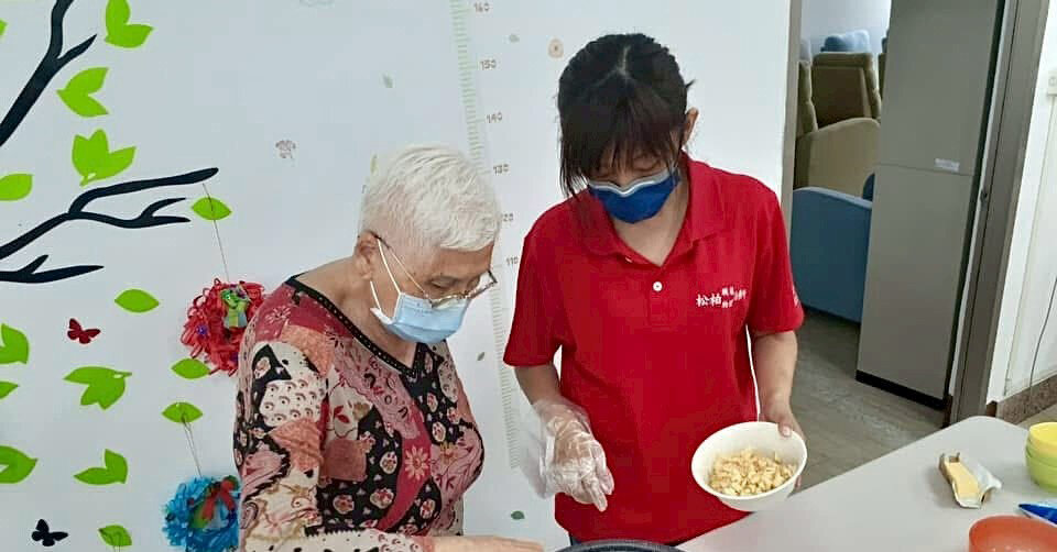 日照復能崛起｜從把長輩照顧好，到相信他還做得到　一位照服員的告白