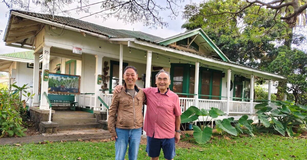 【郭紀子專欄】【郭紀子專欄】夏威夷大島上的那個老屋、庭院與79歲的民宿主人